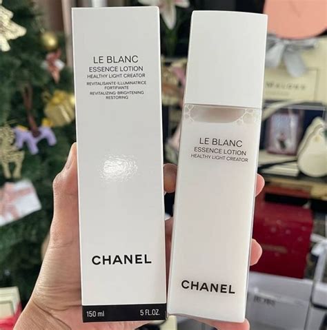 chanel le blanc 2021 collection|chanel le blanc essence.